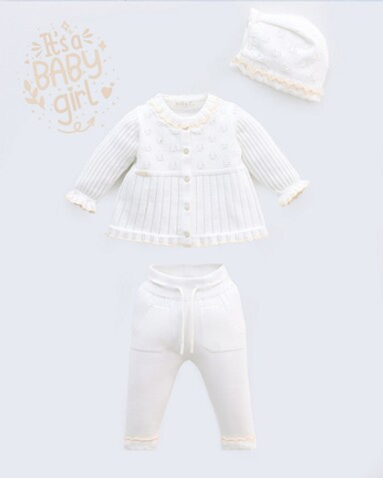 кофта с брюками и шапочкой