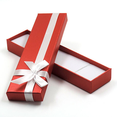 Футляр картонный с бантиком, серия "КОНФЕТТИ"