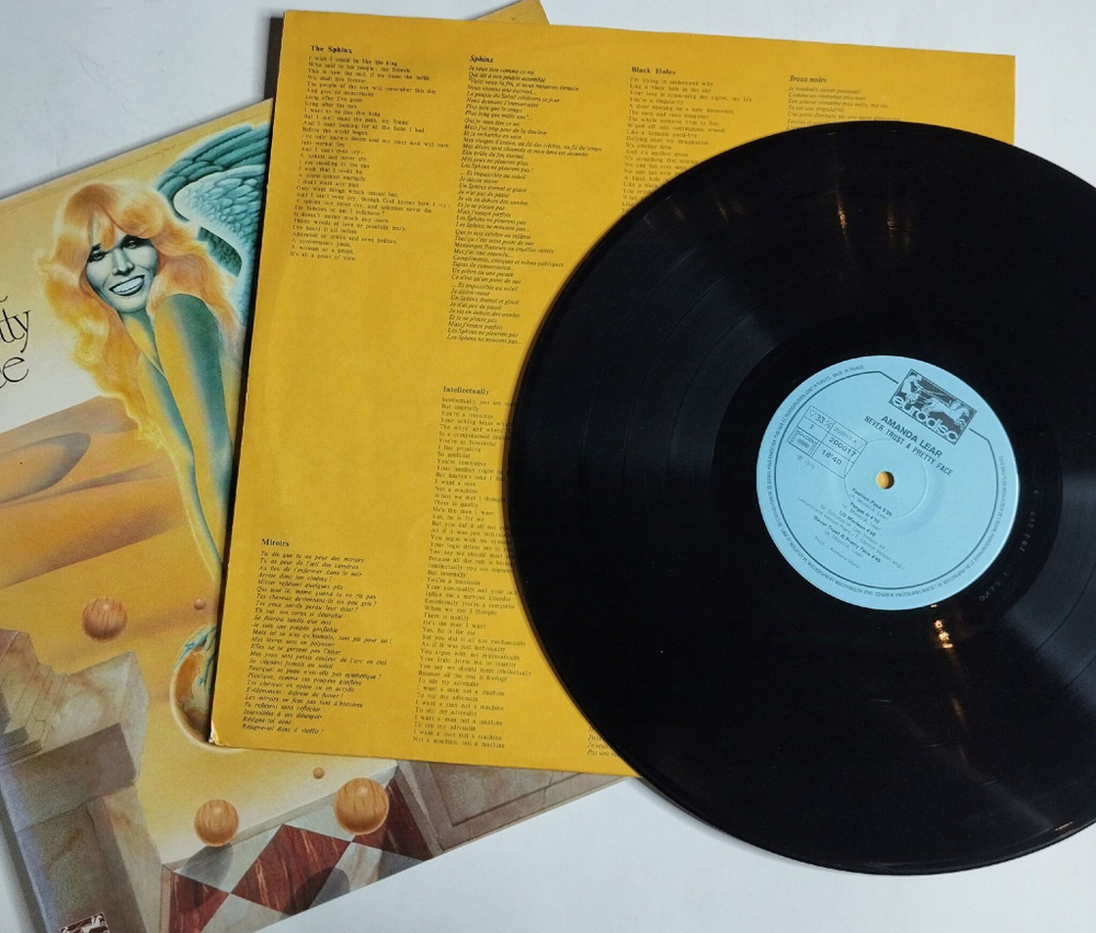 Винтажная виниловая пластинка LP Amanda Lear Never Trust A Pretty Face (France 1979)