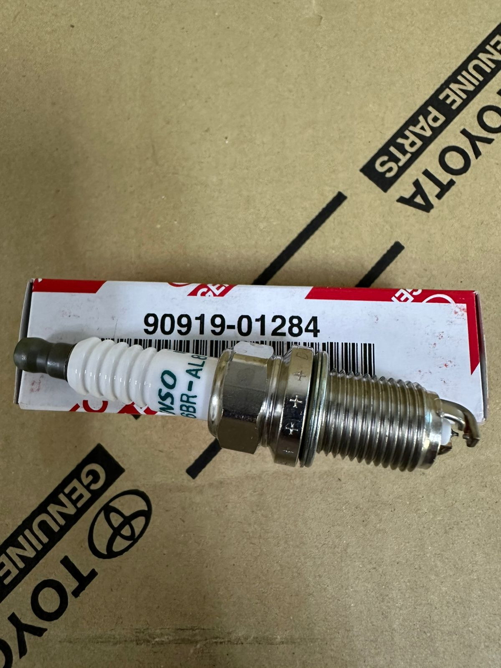 СвечаЗажигания TOYOTA 9091901284