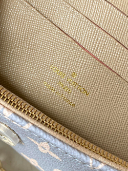 Louis Vuitton Ivy Wallet On Chain Bag