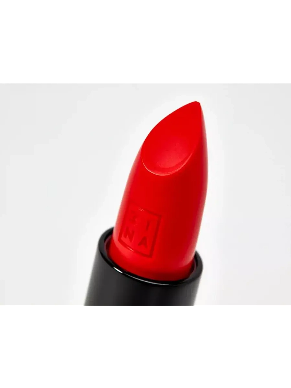 Губная помада the lipstick 3INA 243