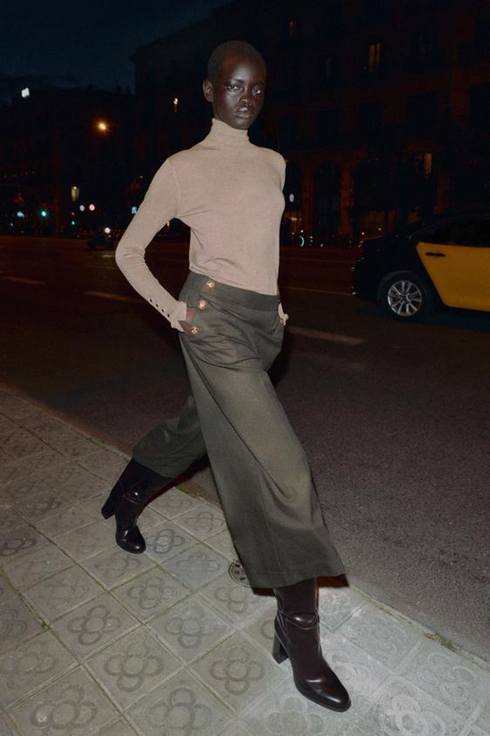 ZARA БРЮКИ-КЮЛОТЫ С ПУГОВИЦАМИ, КОРИЧНЕВЫЙ