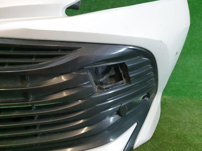 Бампер передний Toyota Camry 8 XV70 17-21 В сборе