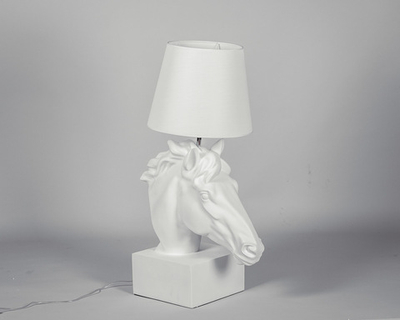 Лампа настольная Horse