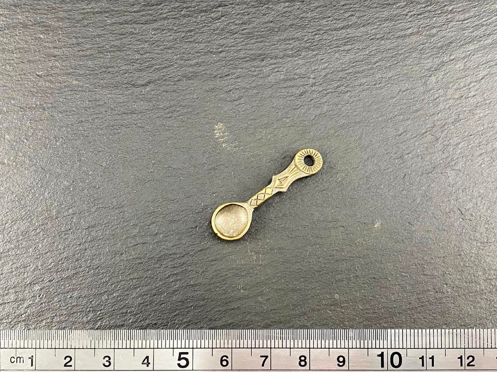 Подвеска. Ложка-загребушка