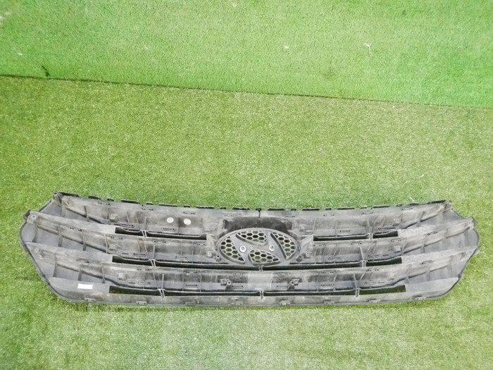 Решетка радиатора Hyundai Creta (2016-2020)