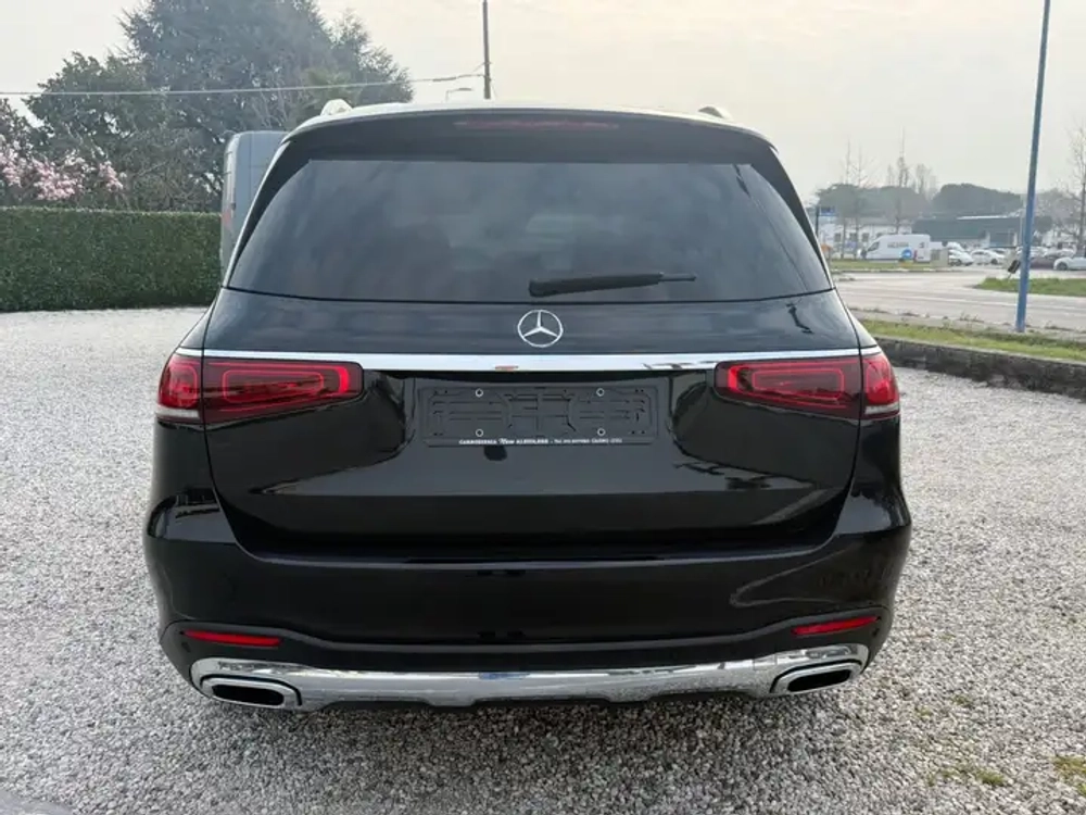 Mercedes-Benz GLS 400