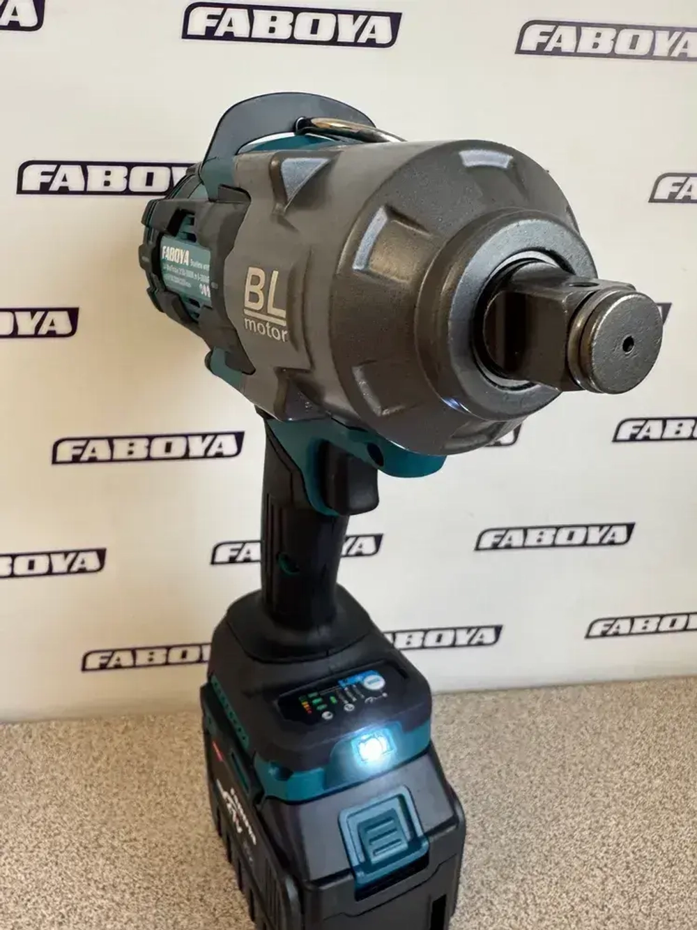 Аккумуляторный Гайковерт 2100 нм, 3/4