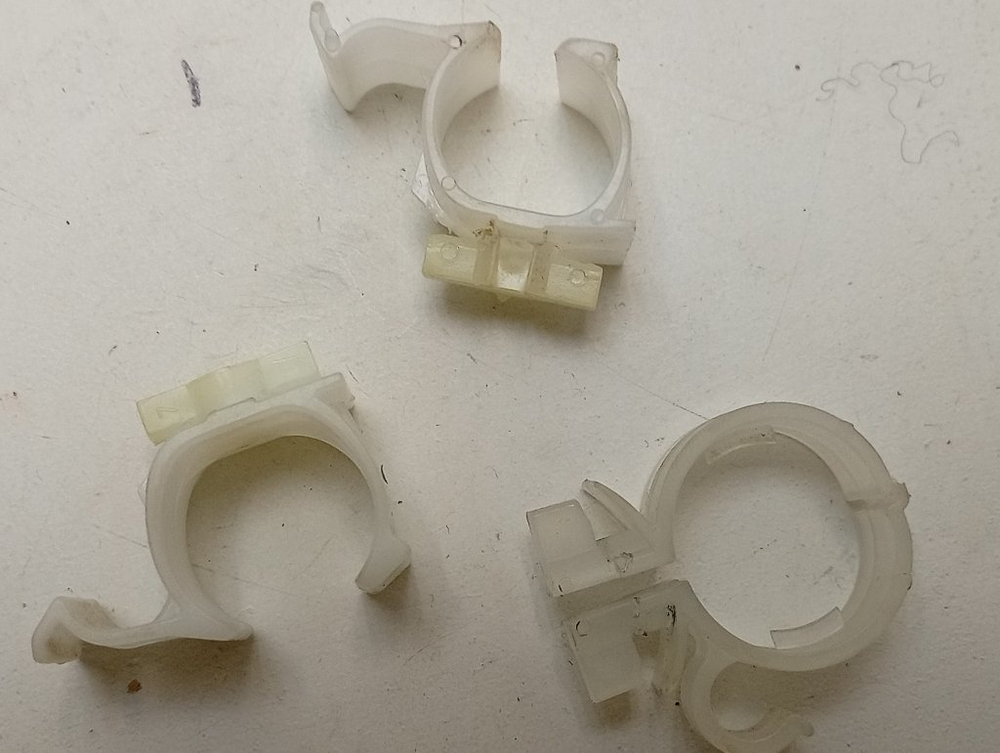 WMUF5050 кт42 Пластиковые элементы для стиральной машины Hotpoint-Ariston б/у