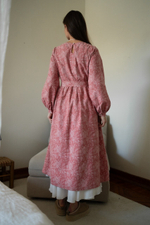 Платье Дафна из фланели для беременных и кормящих мам, Розовый с пионами