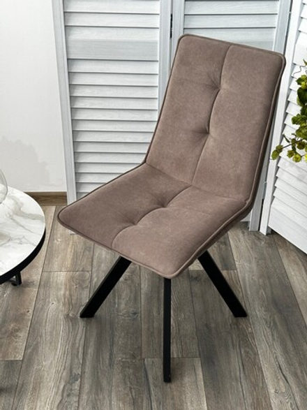 Стул М-City DISAUR Бронкс (Bronx), поворотный на поворотный на 360 градусов, B5 Капучино, Велюр, Черный каркас