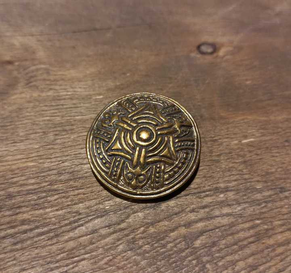 Фибула. Бирка, Уппакра 10 в. (круглая)