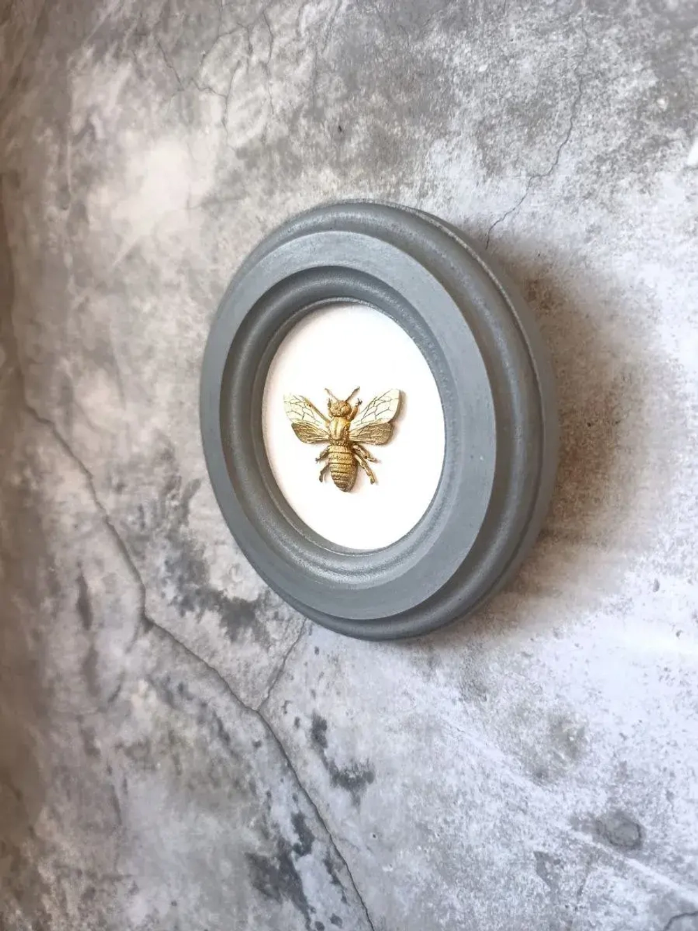 Панно 14 см. насекомые на стену для интерьера Пчела