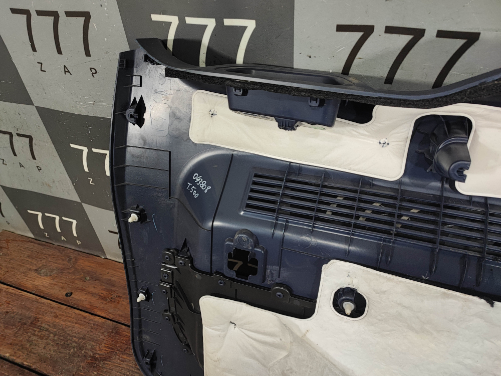 Обшивка крышки багажника Tank 500 21-нв Б/У Оригинал 6302100XKV3AA