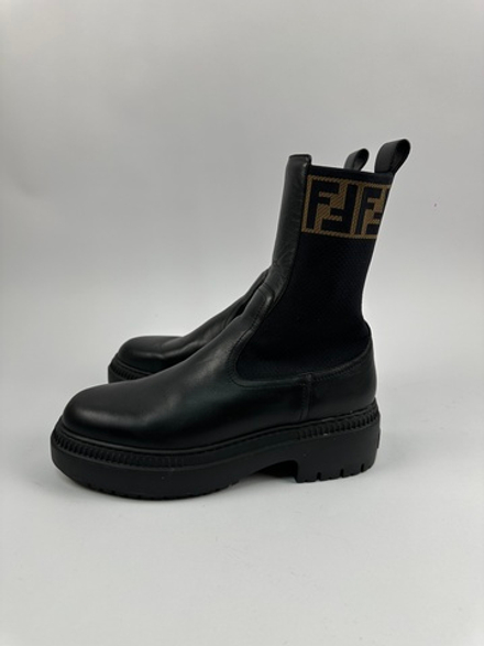 Ботинки Fendi