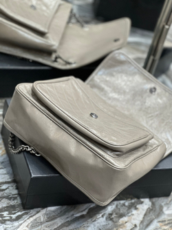 Saint Laurent Niki 32 cm
