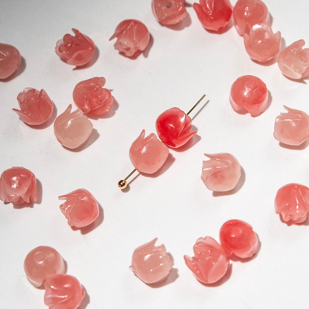 Подвеска резная "Роза", 7,5мм, продольное отверстие, коралловая пудра