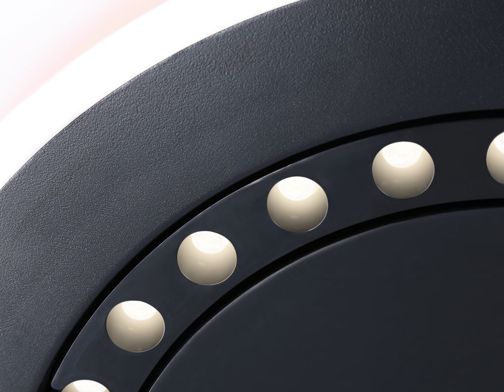 Ambrella Потолочный светодиодный светильник с пультом LineTech FL51407