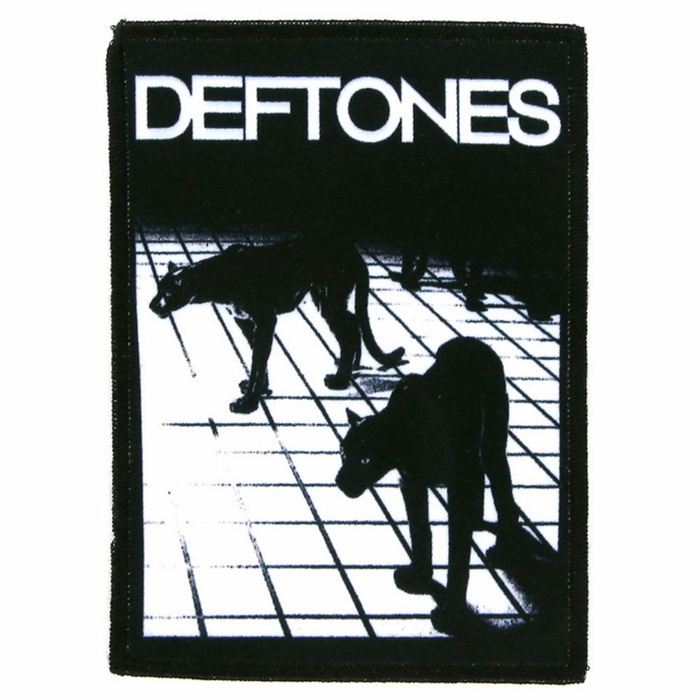 Нашивка Deftones пантеры (862)