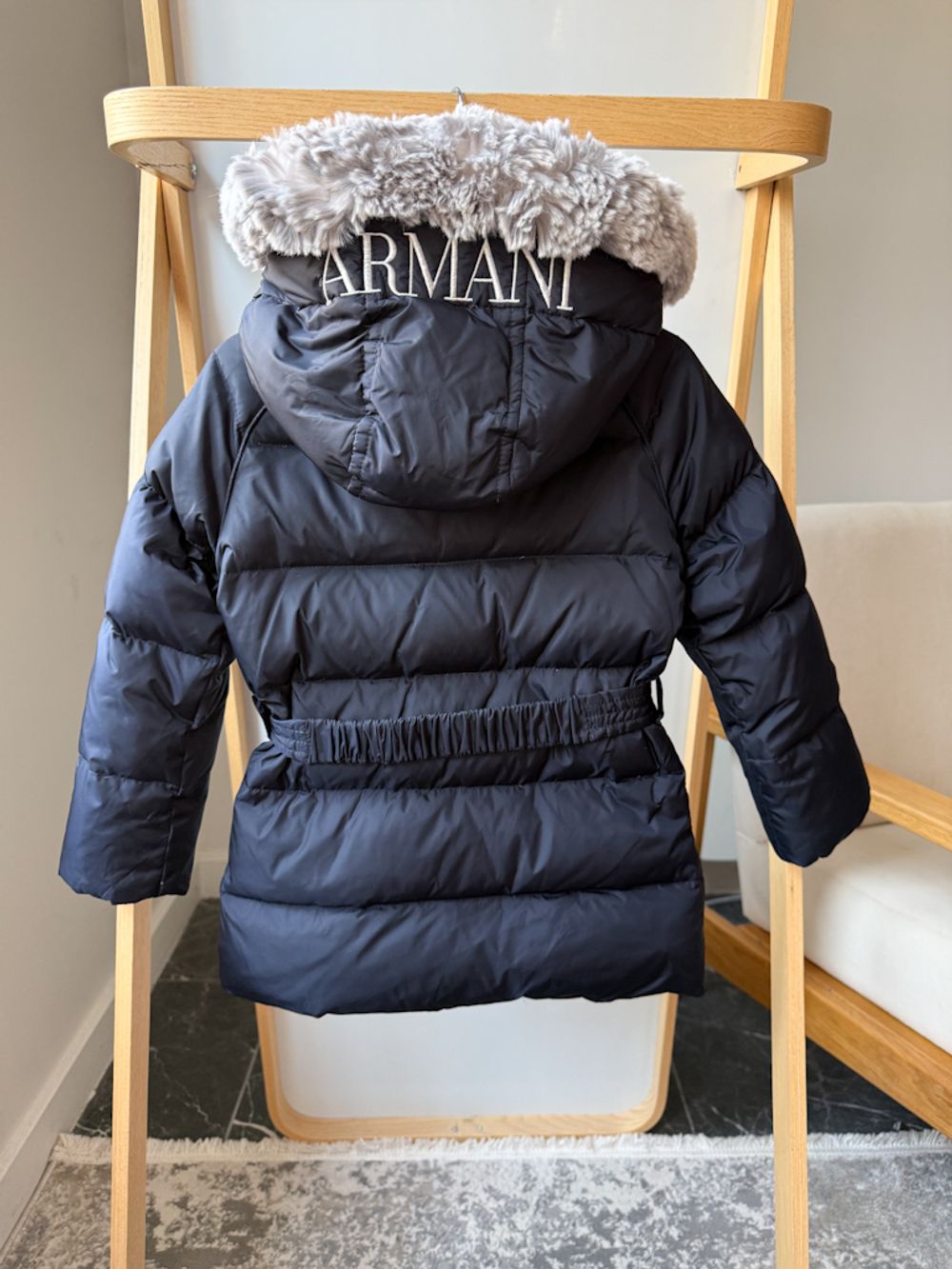 Пуховая куртка Armani, 104