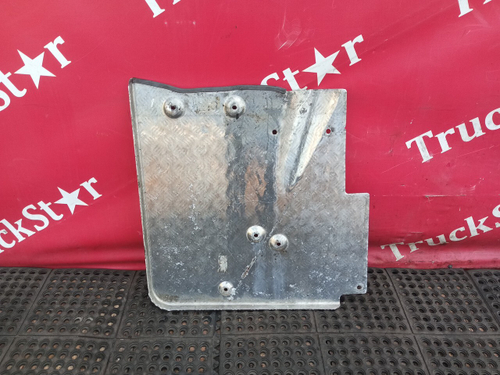 Трап над глушителем