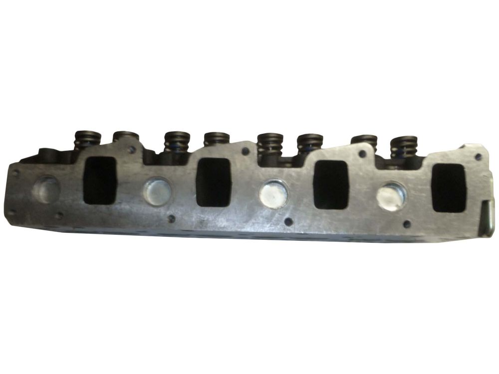 Головка блока цилиндра в сборе (с втулками ,седлами,клапанами .пружинами)TDQ 20 4L/Cylinder head Assy (with sleeves, seats, valves and springs)