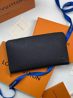 Кошелёк-клатч Louis Vuitton