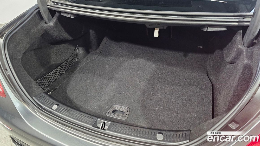 Mercedes-Benz E-Class W213 E250 Avangarde (03.2020)
