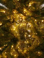 Елка с гирляндой «Валерио» (Литая+пвх) 210 см / 2,1 м