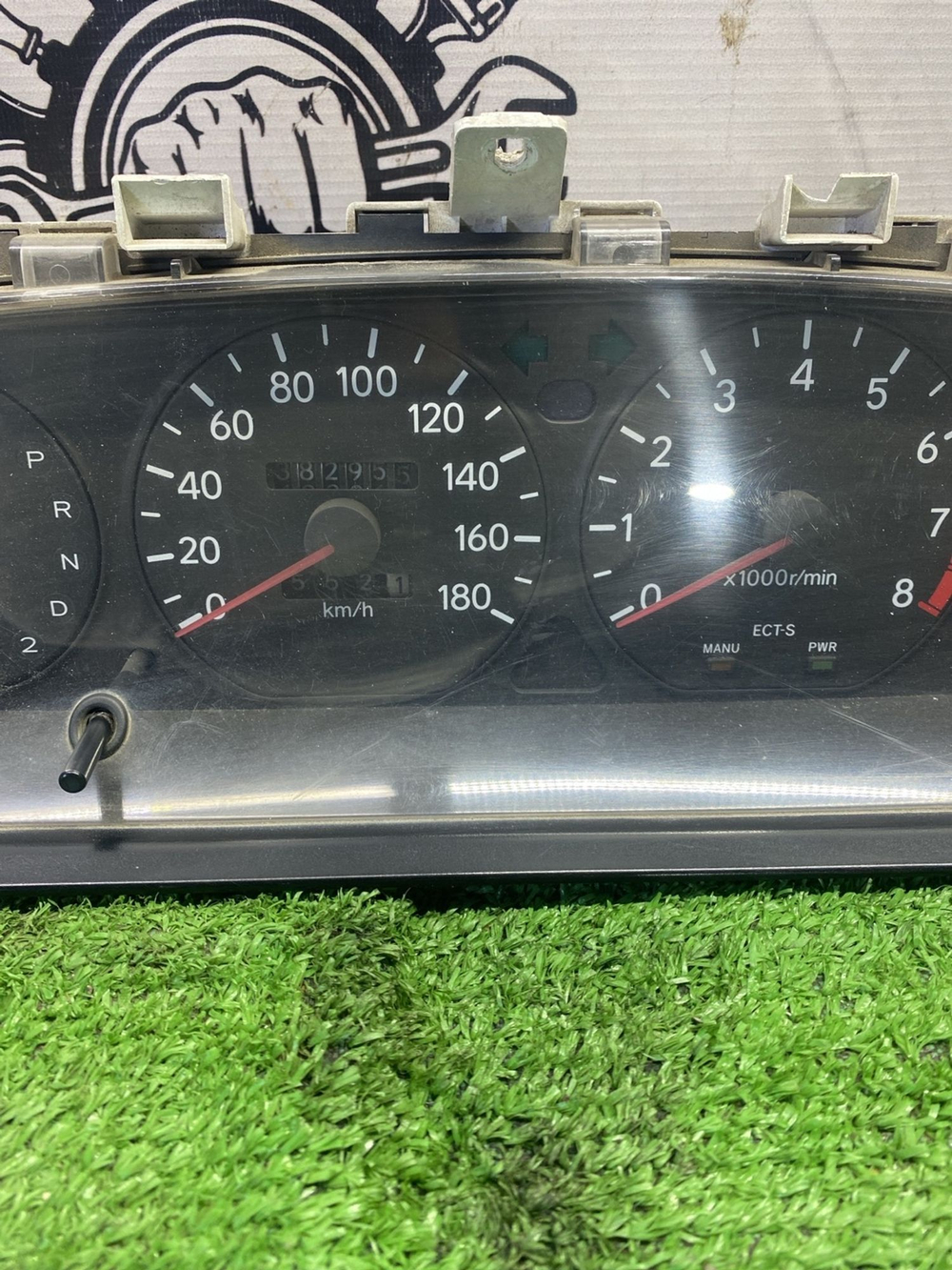 Приборная панель Toyota Sprinter Marino 1992 с пробегом