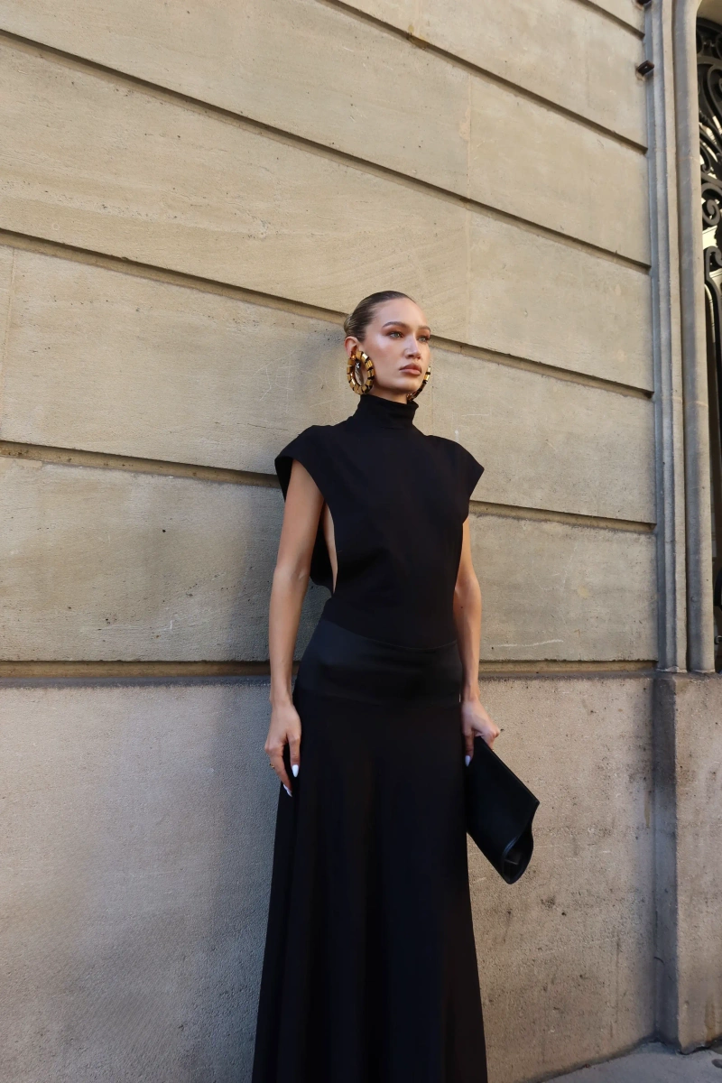 Платье "Black line"