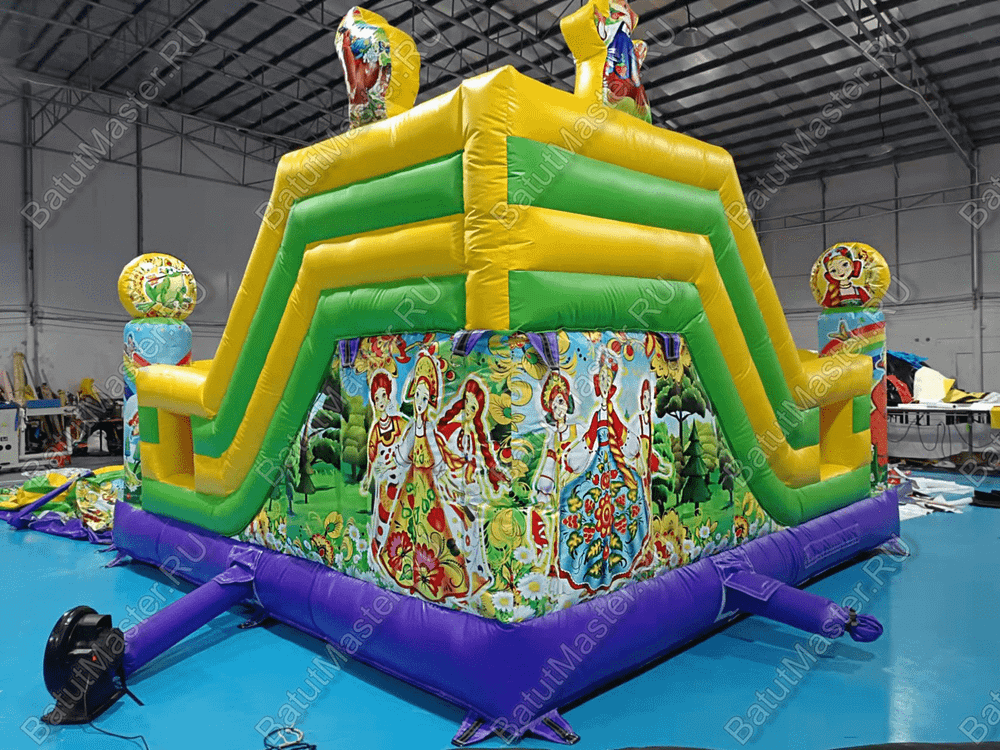 Коммерческий надувной батут "Русские сказки", 5x5x3.5 м.