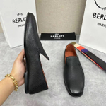 Мужские лоферы Berluti из зернистой кожи