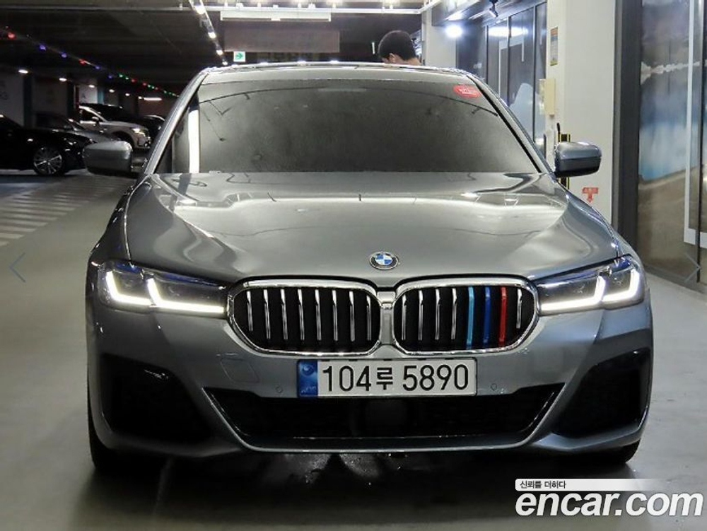 BMW 5 Series (G30) 530i xDrive M Sports (09.2022)