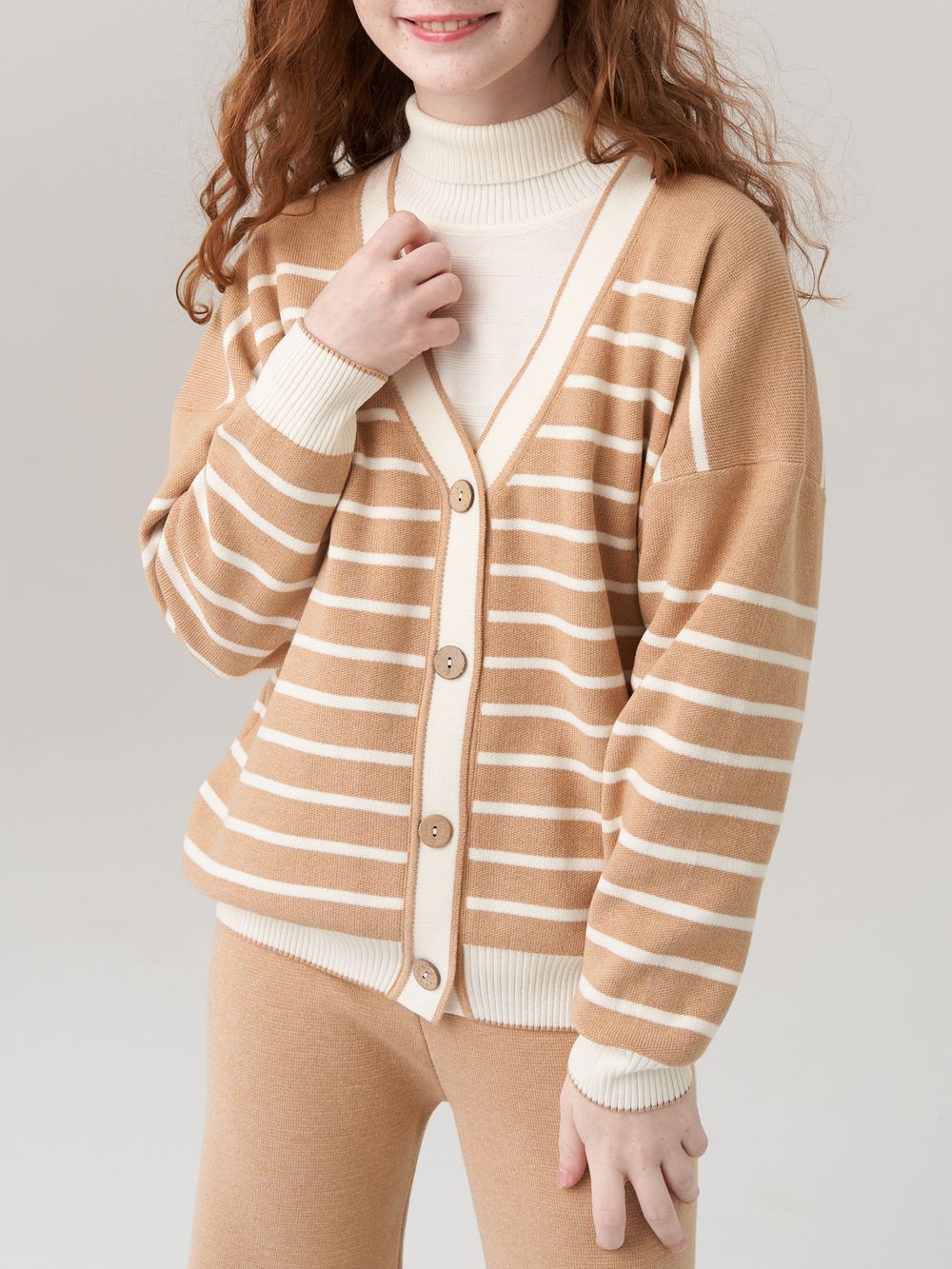 Кардиган для девочки в школу AT1010 сахара