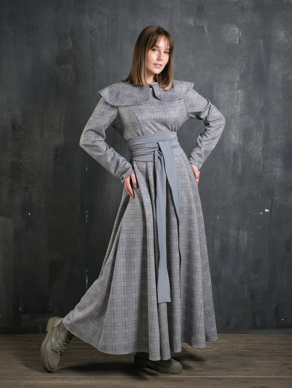 Платье с кушаком /серо-голубая клетка