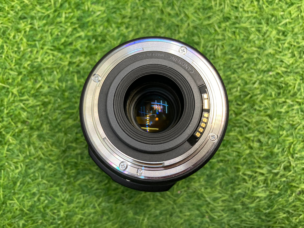 Canon EF-S 17-85mm 4-5.6 IS USM
