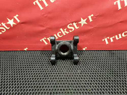 Кронштейн буксировочный 2023г