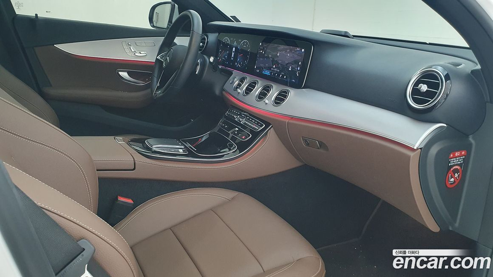Mercedes-Benz E-Class W213 E250 Avangarde (06.2021)