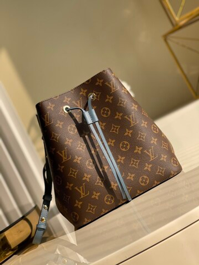 Louis Vuitton NeoNoe MM