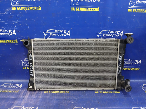 Радиатор двигателя TOYOTA AVENSIS 2002-2010