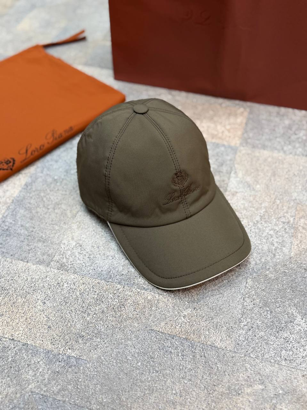 Бейсболка Loro Piana