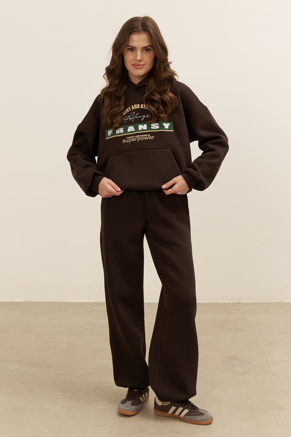 Худи 02 EMPATHY AND SYMPATHY, с начесом, горький шоколад