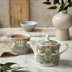 Spode Чай для одного Моррис и Ко. Клубничный вор