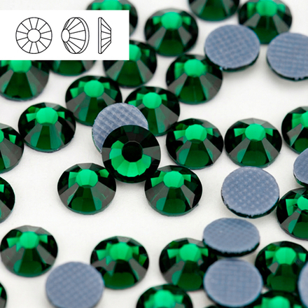Стразы Emerald