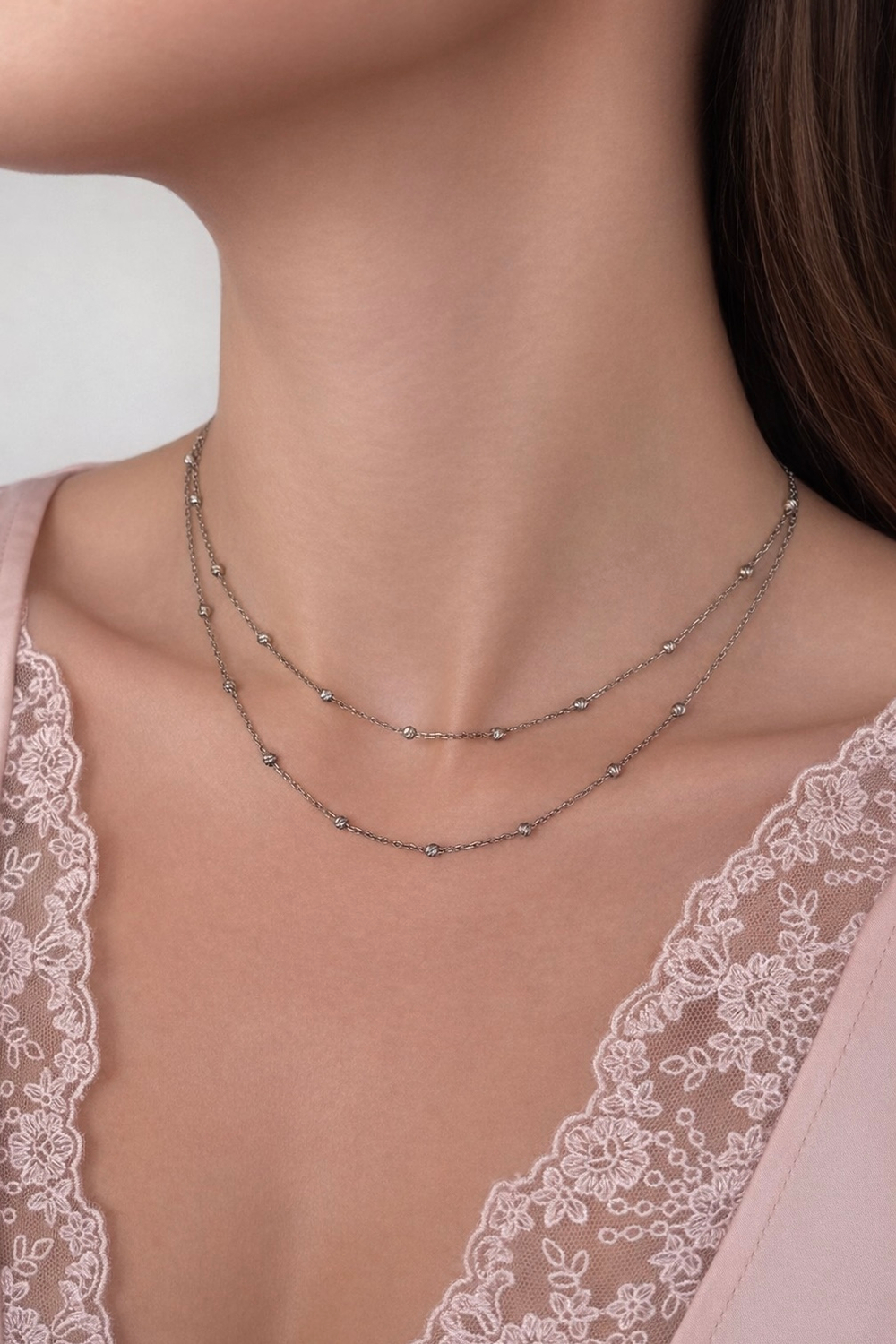 Колье двойное "QUIET LUXURY" с алмазными шарами в серебре