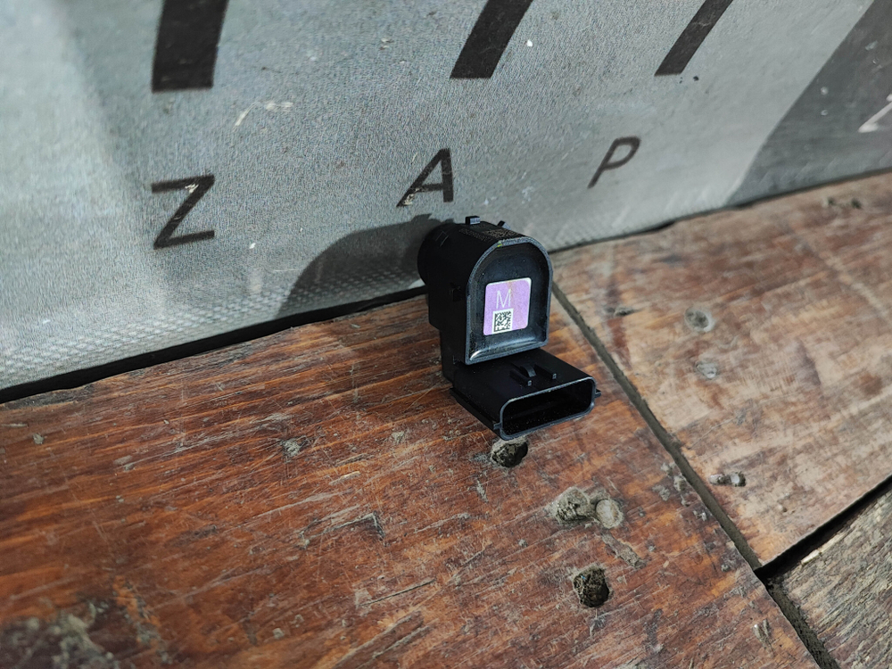 Датчик парковки Kia Sorento 4 (MQ4) Новый Оригинал 99310P2000