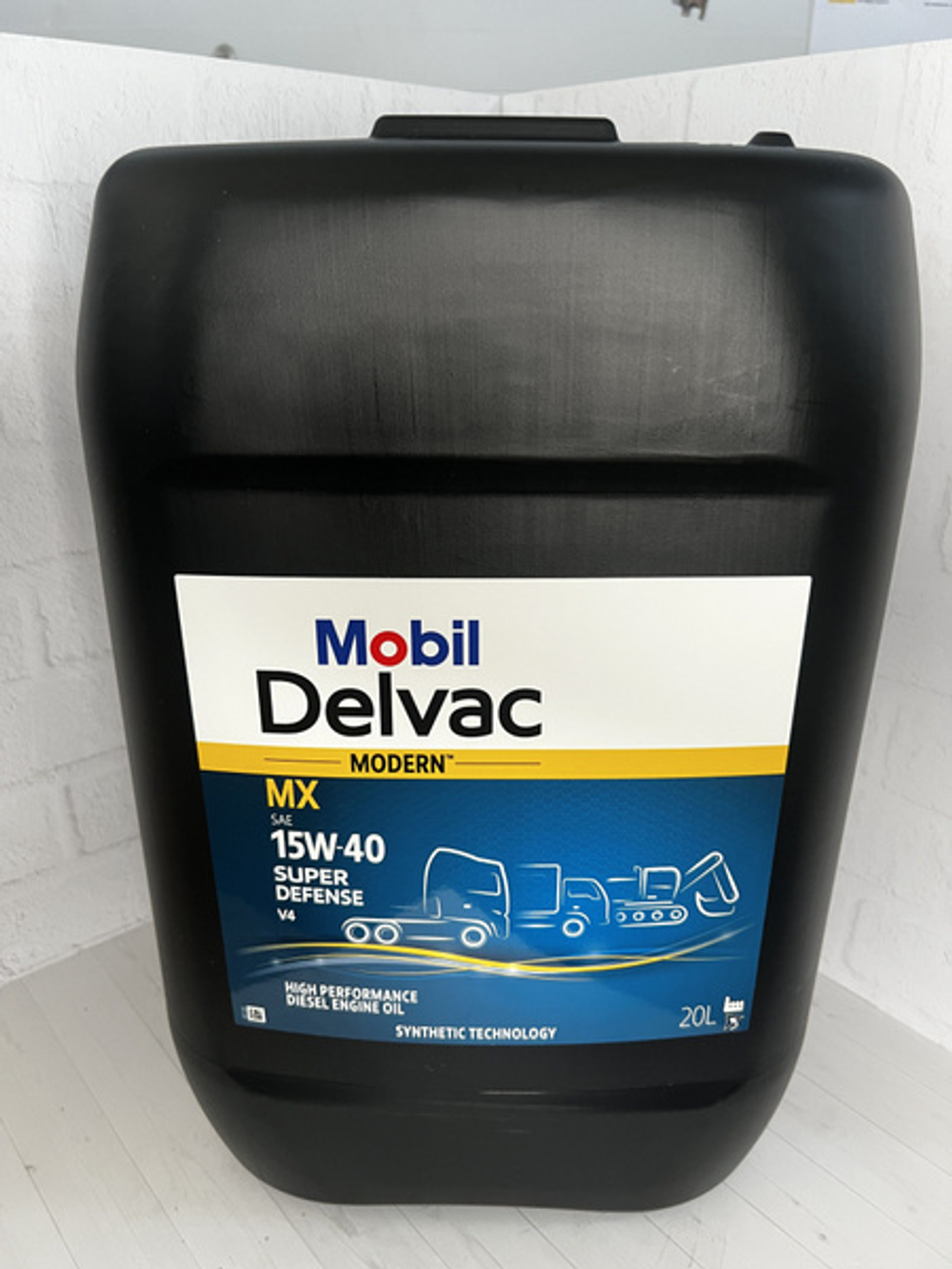 Масло моторное Mobil Delvac Modern 15W-40 Super Defense V4