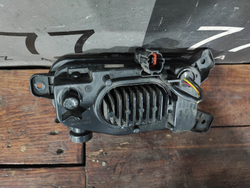 ПТФ передняя правая LED Jaecoo J7 23-нв Б/У Оригинал 605000821AA